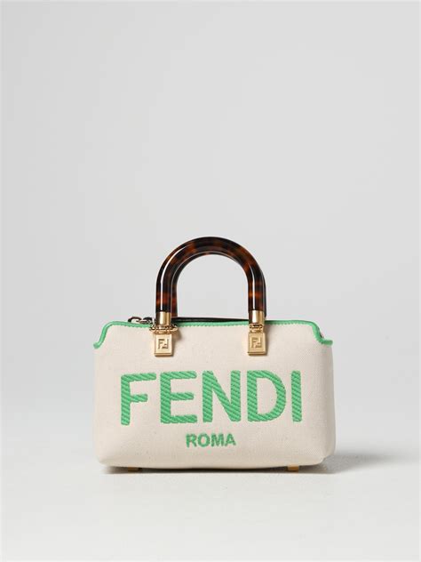 outlet online fendi